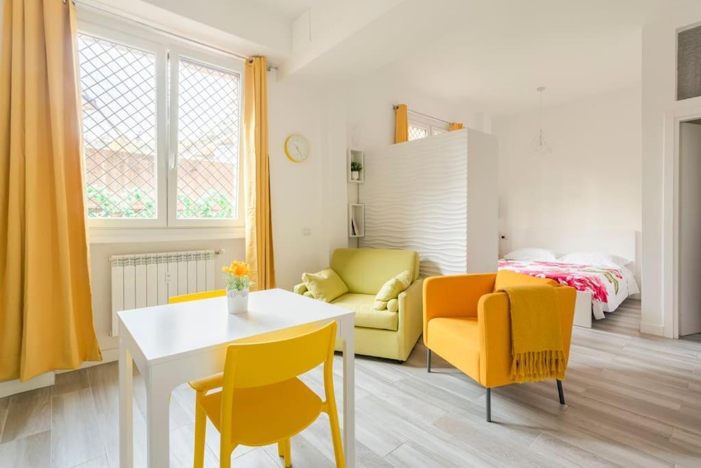 Afforicentro Apartment มิลาน ภายนอก รูปภาพ